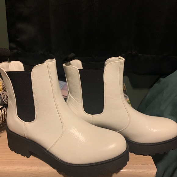 COPY - White Chinese laundry booties - Picture 4 of 5